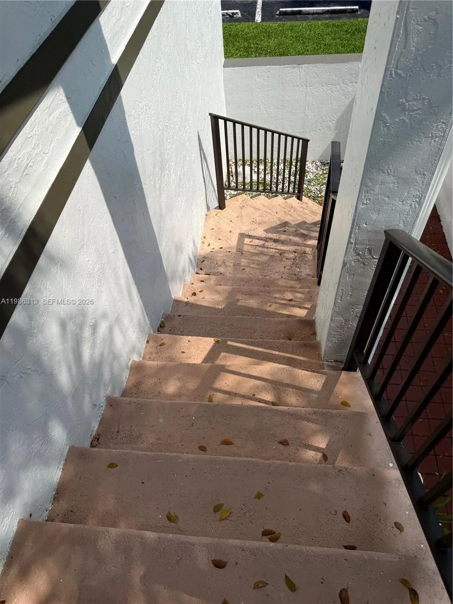502 Sw 158th Ter 201, Pembroke Pines, Florida 3302, Pembroke Pines, Florida 33027, 2 Bedrooms Bedrooms, ,2 BathroomsBathrooms,Residential Lease,For Rent,502 Sw 158th Ter 201, Pembroke Pines, Florida 3302,A11986313