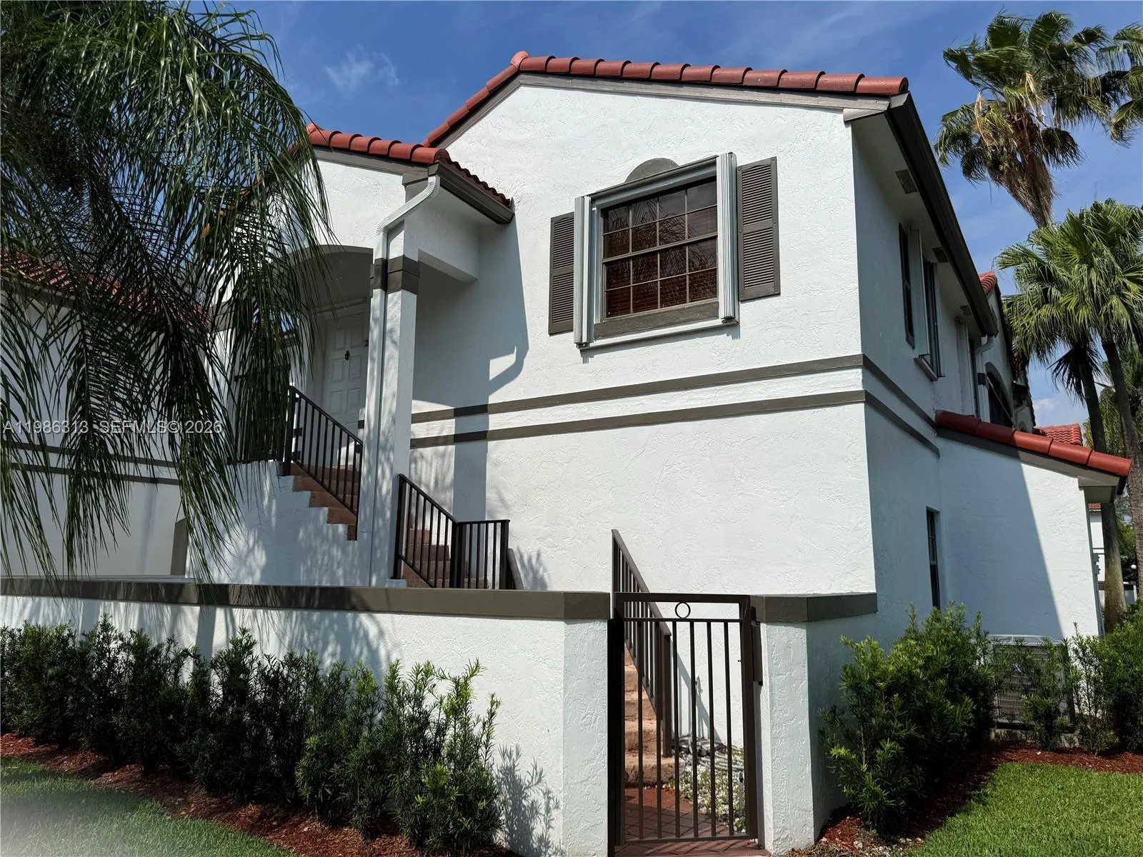502 Sw 158th Ter 201, Pembroke Pines, Florida 3302, Pembroke Pines, Florida 33027, 2 Bedrooms Bedrooms, ,2 BathroomsBathrooms,Residential Lease,For Rent,502 Sw 158th Ter 201, Pembroke Pines, Florida 3302,A11986313