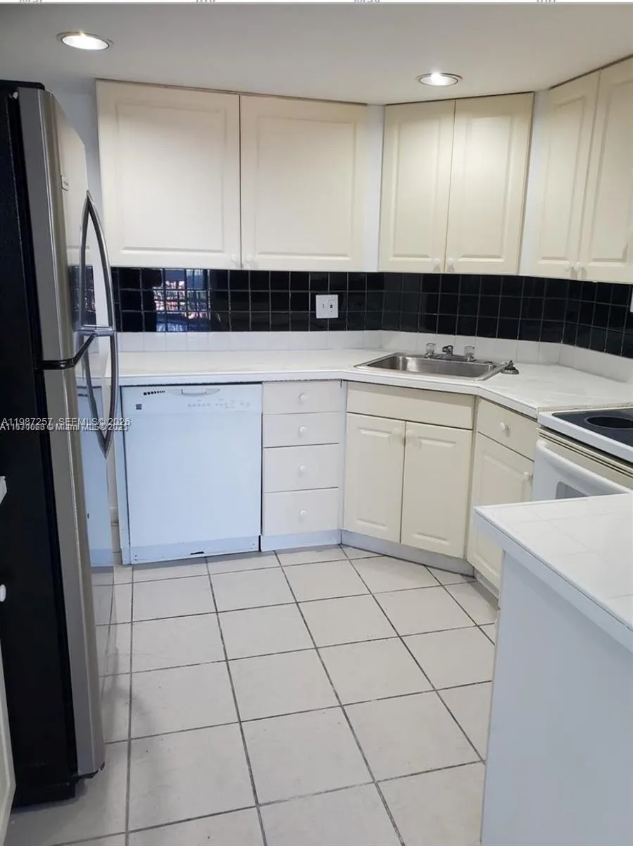 3301 Spanish Moss Ter 708, Lauderhill, Florida 333, Lauderhill, Florida 33319, 2 Bedrooms Bedrooms, ,2 BathroomsBathrooms,Residential Lease,For Rent,3301 Spanish Moss Ter 708, Lauderhill, Florida 333,A11987257