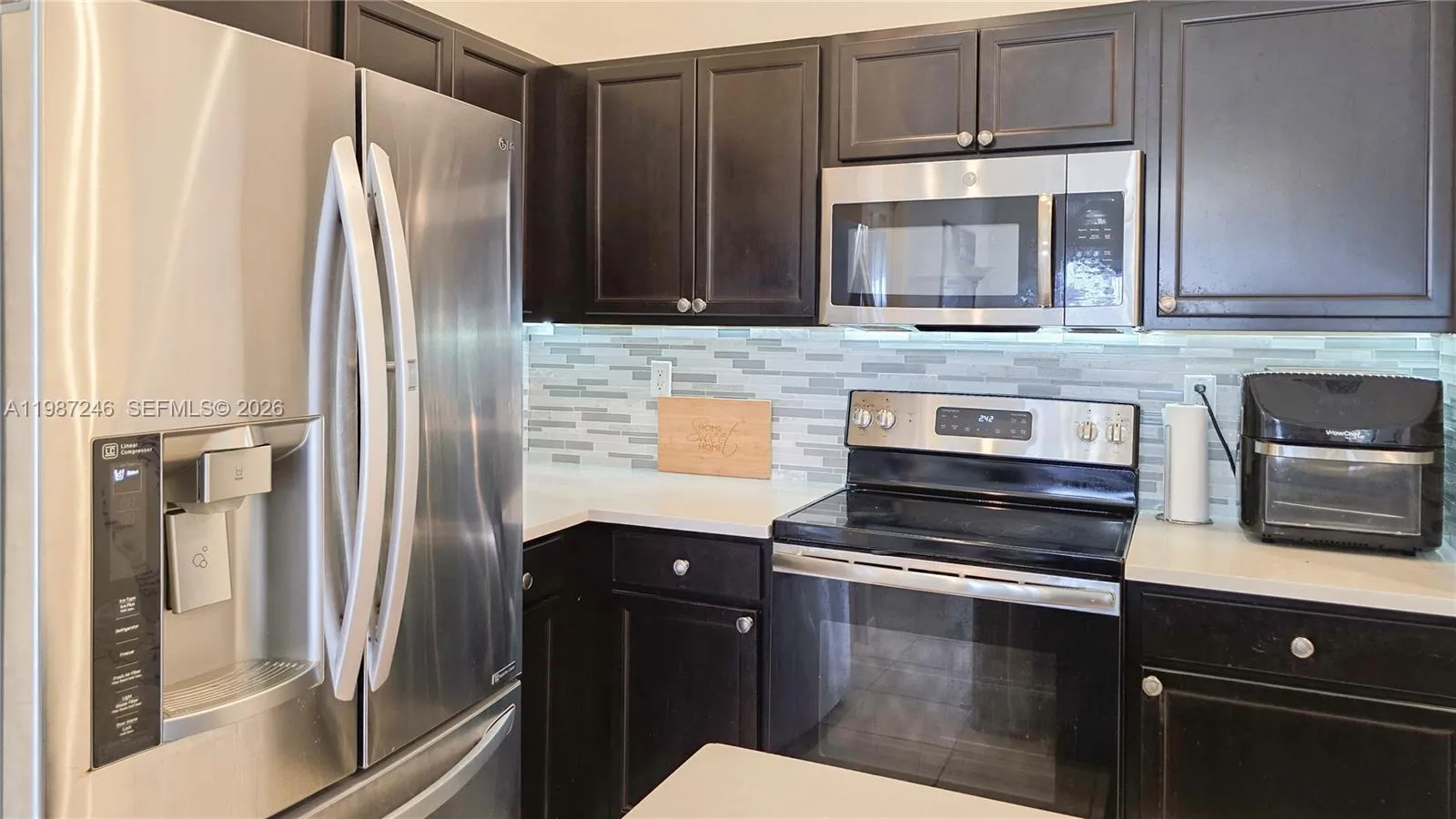 134 Ne 23rd Ter, Homestead, Florida 33033, Homestead, Florida 33033, 4 Bedrooms Bedrooms, ,2 BathroomsBathrooms,Residential,For Sale,134 Ne 23rd Ter, Homestead, Florida 33033,A11987246