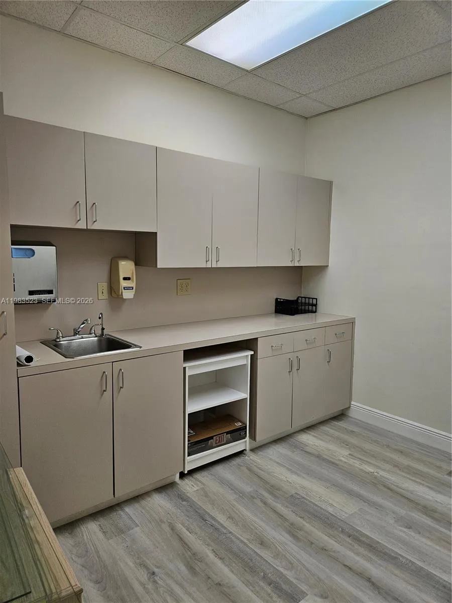 8890 W Oakland Park Blvd M, Sunrise, Florida 33351, Sunrise, Florida 33351, ,Commercial Sale,For Sale,8890 W Oakland Park Blvd M, Sunrise, Florida 33351,A11983523