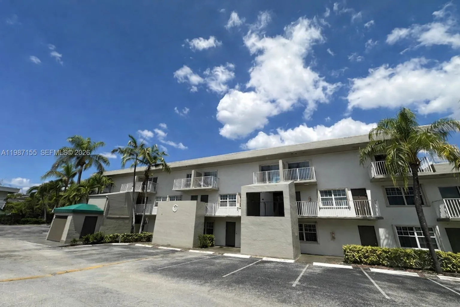 7510 Sw 152nd Ave C201, Miami, Florida 33193, Miami, Florida 33193, 2 Bedrooms Bedrooms, ,2 BathroomsBathrooms,Residential Lease,For Rent,7510 Sw 152nd Ave C201, Miami, Florida 33193,A11987155