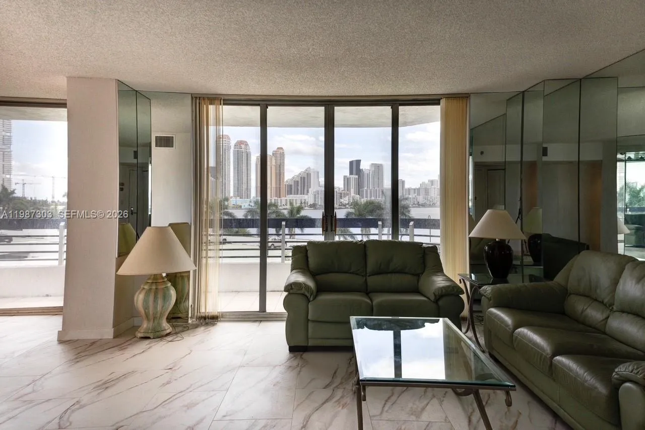 3600 Mystic Pointe Dr 613, Aventura, Florida 33180, Aventura, Florida 33180, 2 Bedrooms Bedrooms, ,2 BathroomsBathrooms,Residential,For Sale,3600 Mystic Pointe Dr 613, Aventura, Florida 33180,A11987303