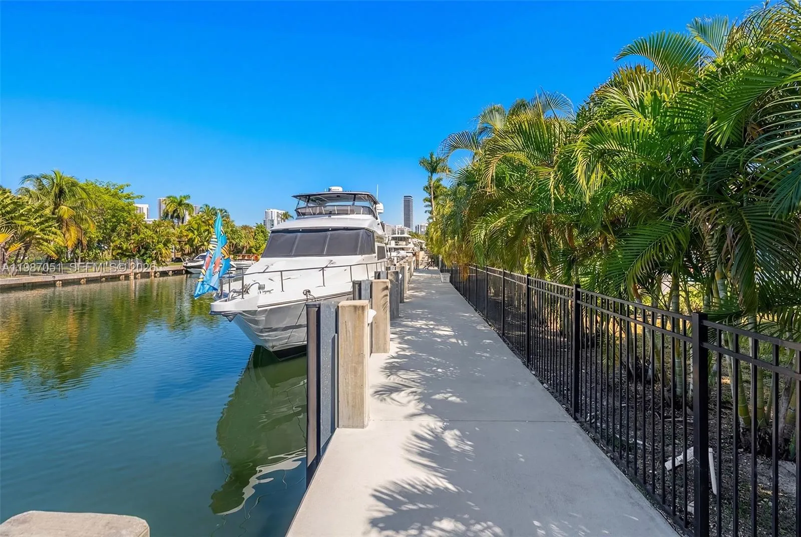 424 Alamanda Dr, Hallandale Beach, Florida 33009, Hallandale Beach, Florida 33009, 3 Bedrooms Bedrooms, ,4 BathroomsBathrooms,Residential Lease,For Rent,424 Alamanda Dr, Hallandale Beach, Florida 33009,A11987051