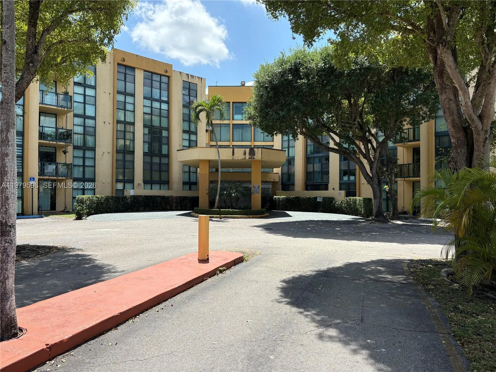 11800 Sw 18th St 517-4, Miami, Florida 33175, Miami, Florida 33175, 2 Bedrooms Bedrooms, ,2 BathroomsBathrooms,Residential Lease,For Rent,11800 Sw 18th St 517-4, Miami, Florida 33175,A11979596