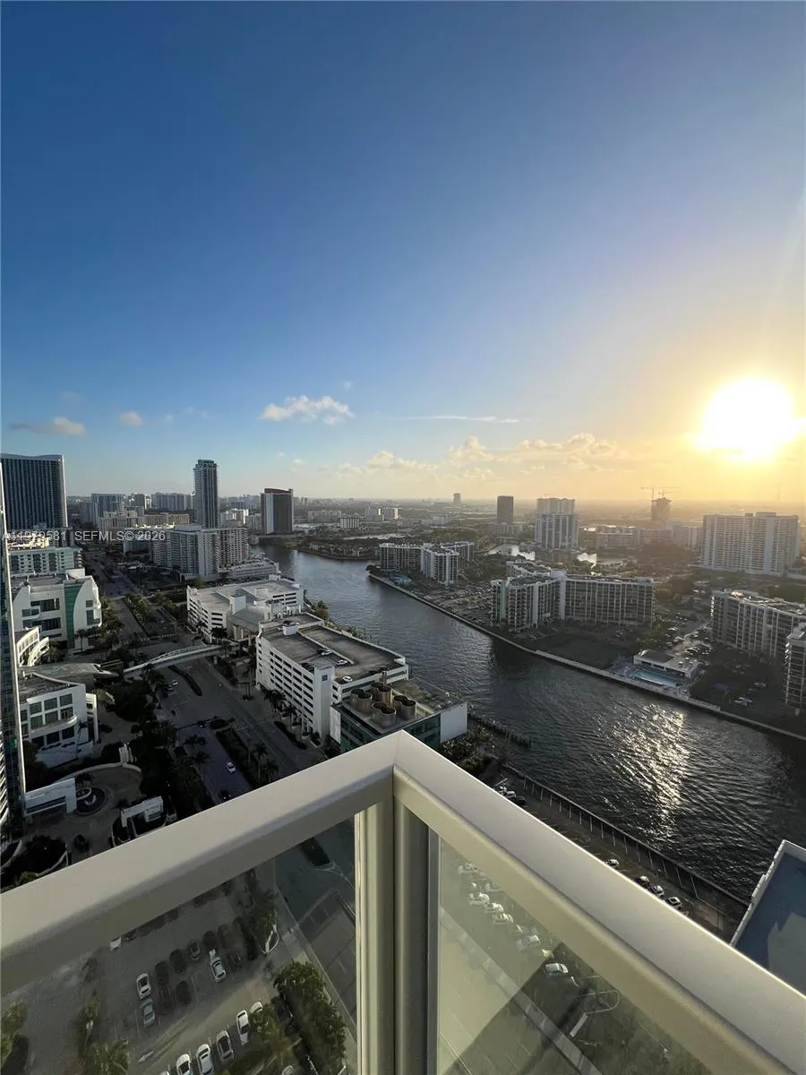 3101 S Ocean Dr 3102, Hollywood, Florida 33019, Hollywood, Florida 33019, 2 Bedrooms Bedrooms, ,3 BathroomsBathrooms,Residential,For Sale,3101 S Ocean Dr 3102, Hollywood, Florida 33019,A11979581
