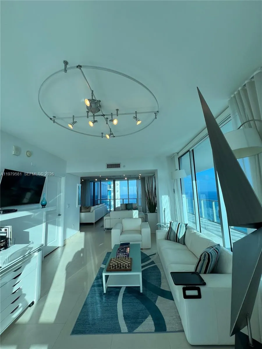 3101 S Ocean Dr 3102, Hollywood, Florida 33019, Hollywood, Florida 33019, 2 Bedrooms Bedrooms, ,3 BathroomsBathrooms,Residential,For Sale,3101 S Ocean Dr 3102, Hollywood, Florida 33019,A11979581