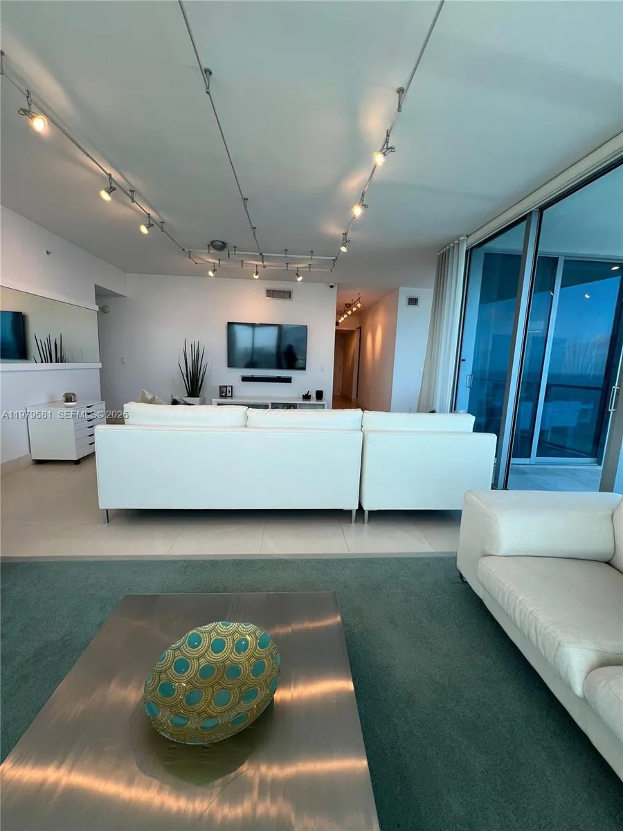 3101 S Ocean Dr 3102, Hollywood, Florida 33019, Hollywood, Florida 33019, 2 Bedrooms Bedrooms, ,3 BathroomsBathrooms,Residential,For Sale,3101 S Ocean Dr 3102, Hollywood, Florida 33019,A11979581
