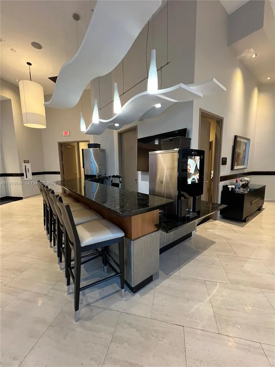 3101 S Ocean Dr 3102, Hollywood, Florida 33019, Hollywood, Florida 33019, 2 Bedrooms Bedrooms, ,3 BathroomsBathrooms,Residential,For Sale,3101 S Ocean Dr 3102, Hollywood, Florida 33019,A11979581