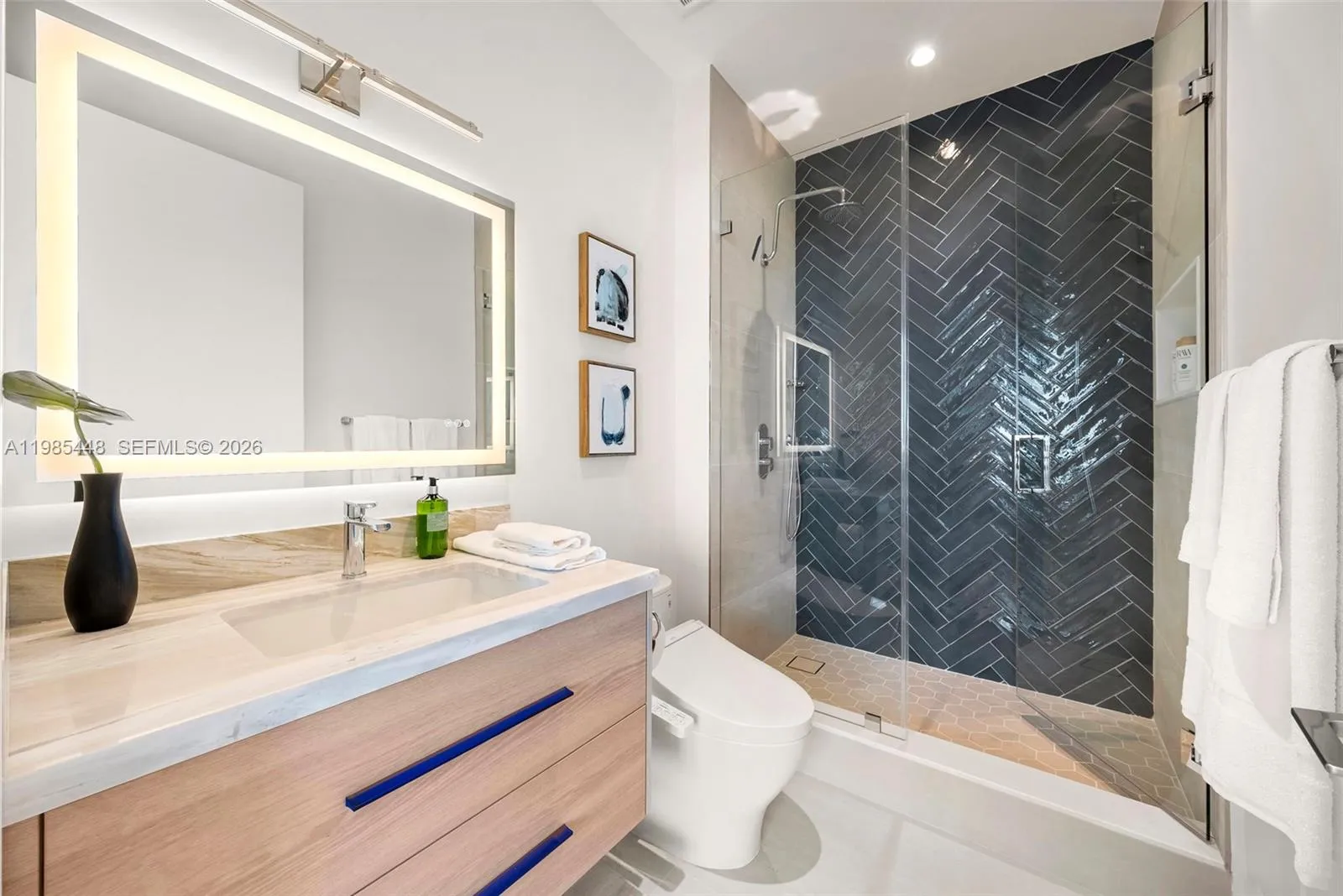 2627 S Bayshore Dr 2904, Miami, Florida 33133, Miami, Florida 33133, 3 Bedrooms Bedrooms, ,3 BathroomsBathrooms,Residential,For Sale,2627 S Bayshore Dr 2904, Miami, Florida 33133,A11985448