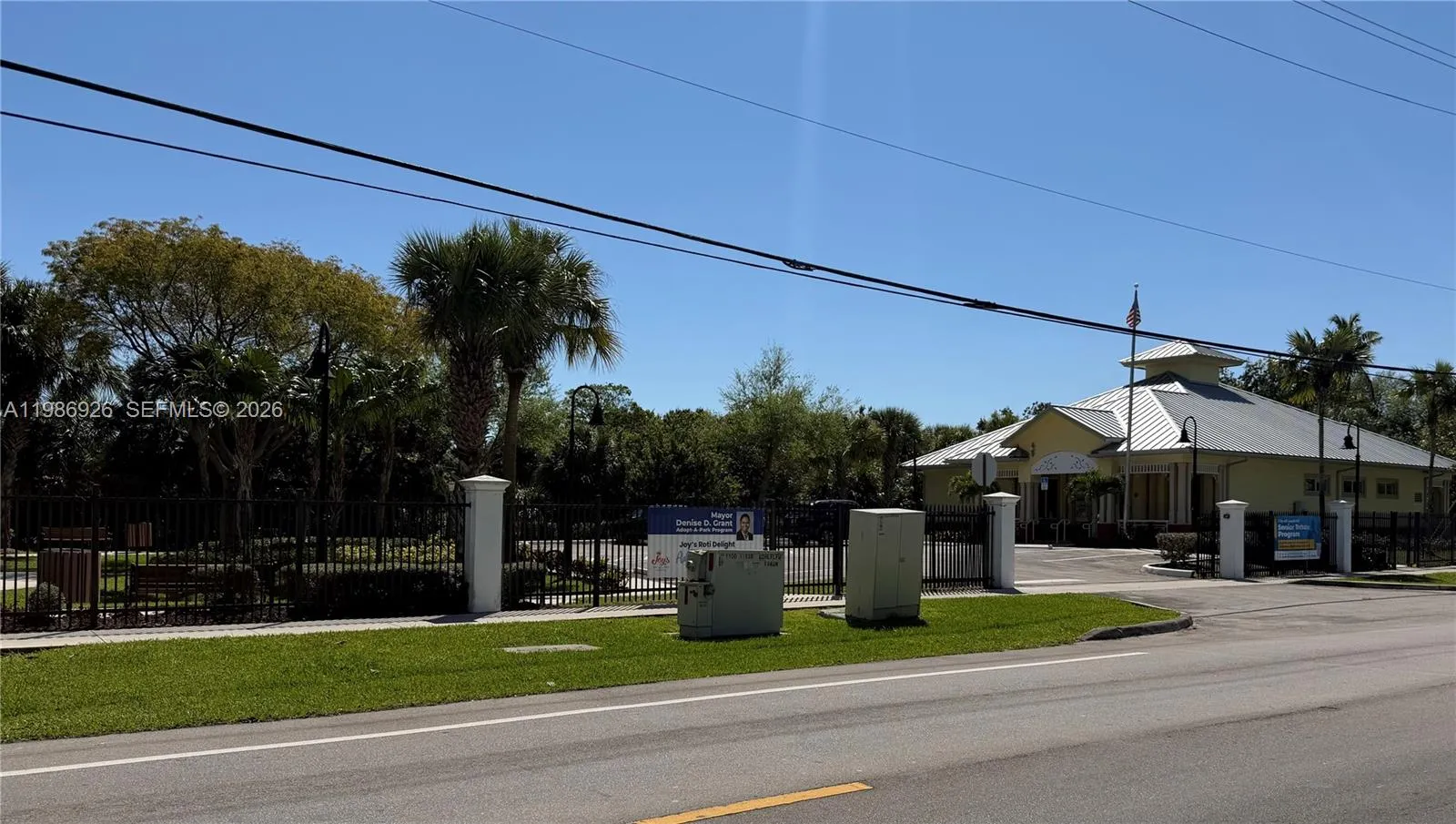 4910 Nw 15th Ct, Lauderhill, Florida 33313, Lauderhill, Florida 33313, 4 Bedrooms Bedrooms, ,3 BathroomsBathrooms,Residential,For Sale,4910 Nw 15th Ct, Lauderhill, Florida 33313,A11986926