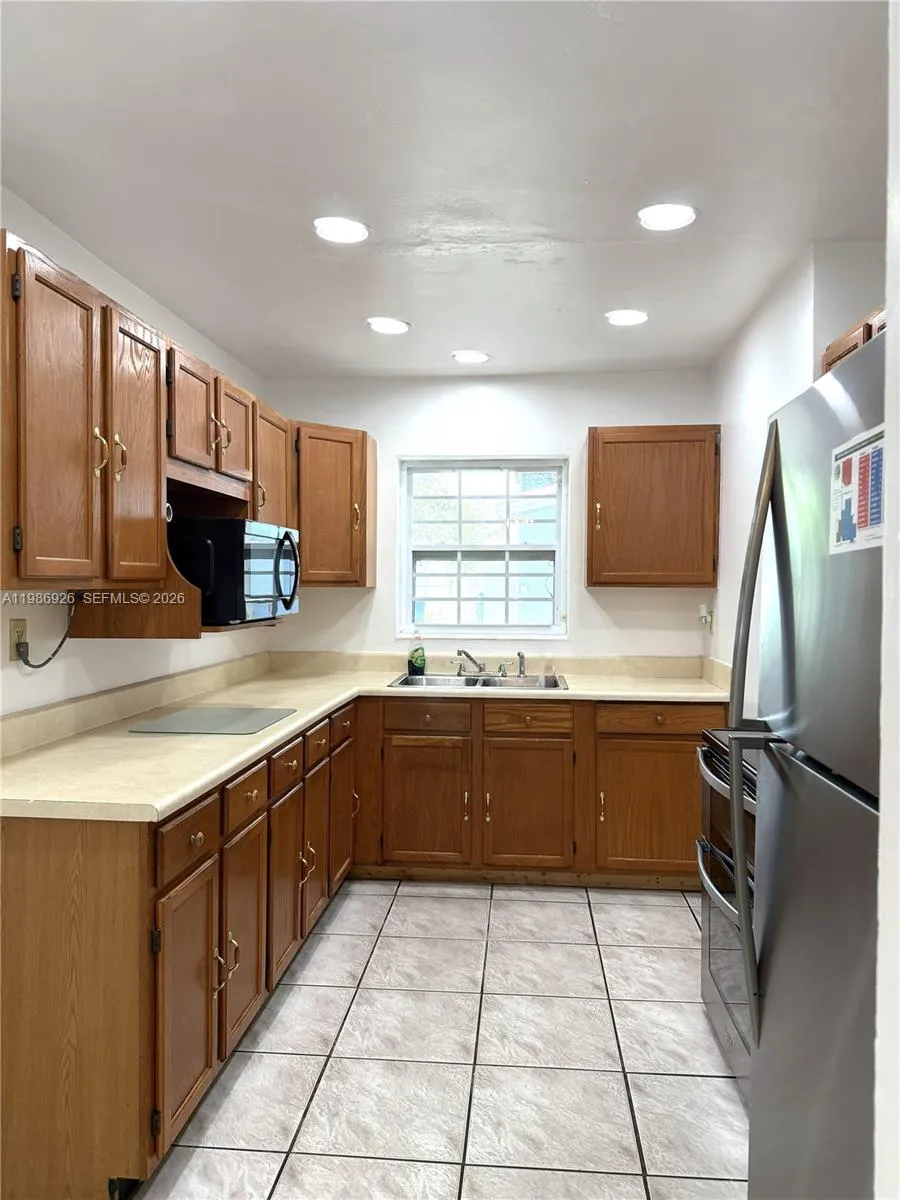 4910 Nw 15th Ct, Lauderhill, Florida 33313, Lauderhill, Florida 33313, 4 Bedrooms Bedrooms, ,3 BathroomsBathrooms,Residential,For Sale,4910 Nw 15th Ct, Lauderhill, Florida 33313,A11986926