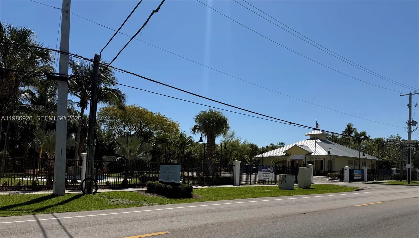 4910 Nw 15th Ct, Lauderhill, Florida 33313, Lauderhill, Florida 33313, 4 Bedrooms Bedrooms, ,3 BathroomsBathrooms,Residential,For Sale,4910 Nw 15th Ct, Lauderhill, Florida 33313,A11986926