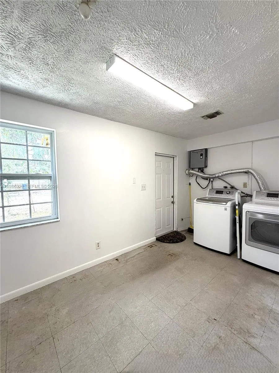 4910 Nw 15th Ct, Lauderhill, Florida 33313, Lauderhill, Florida 33313, 4 Bedrooms Bedrooms, ,3 BathroomsBathrooms,Residential,For Sale,4910 Nw 15th Ct, Lauderhill, Florida 33313,A11986926