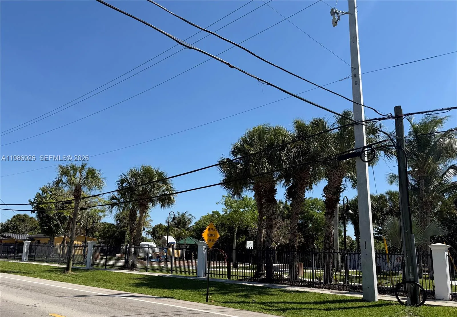 4910 Nw 15th Ct, Lauderhill, Florida 33313, Lauderhill, Florida 33313, 4 Bedrooms Bedrooms, ,3 BathroomsBathrooms,Residential,For Sale,4910 Nw 15th Ct, Lauderhill, Florida 33313,A11986926