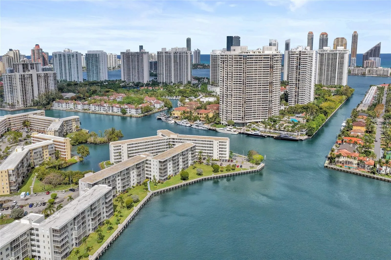 3020 Marcos Dr S106, Aventura, Florida 33160, Aventura, Florida 33160, 2 Bedrooms Bedrooms, ,2 BathroomsBathrooms,Residential,For Sale,3020 Marcos Dr S106, Aventura, Florida 33160,A11986985