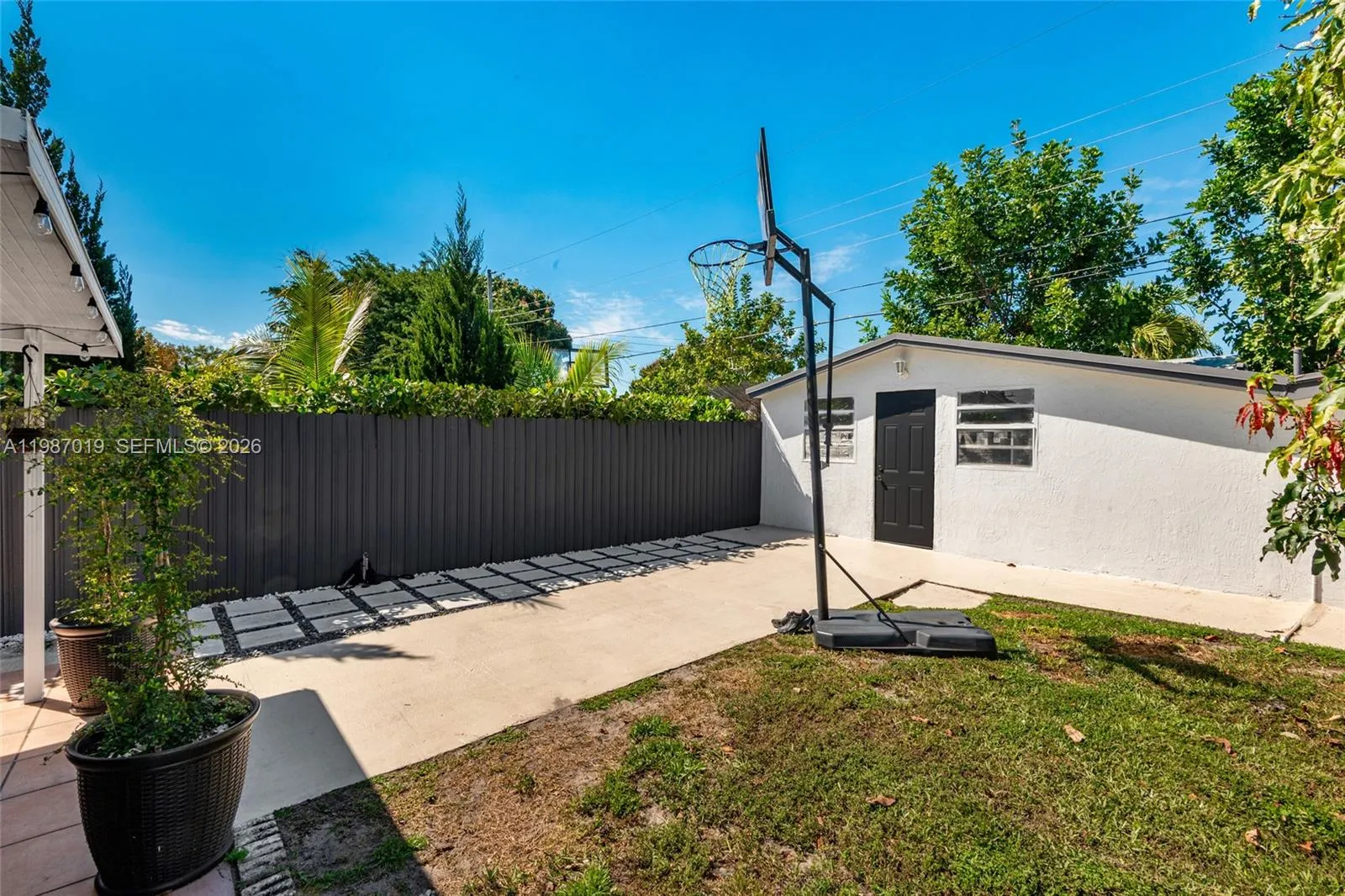 7171 Sheridan St, Hollywood, Florida 33024, Hollywood, Florida 33024, 4 Bedrooms Bedrooms, ,2 BathroomsBathrooms,Residential,For Sale,7171 Sheridan St, Hollywood, Florida 33024,A11987019