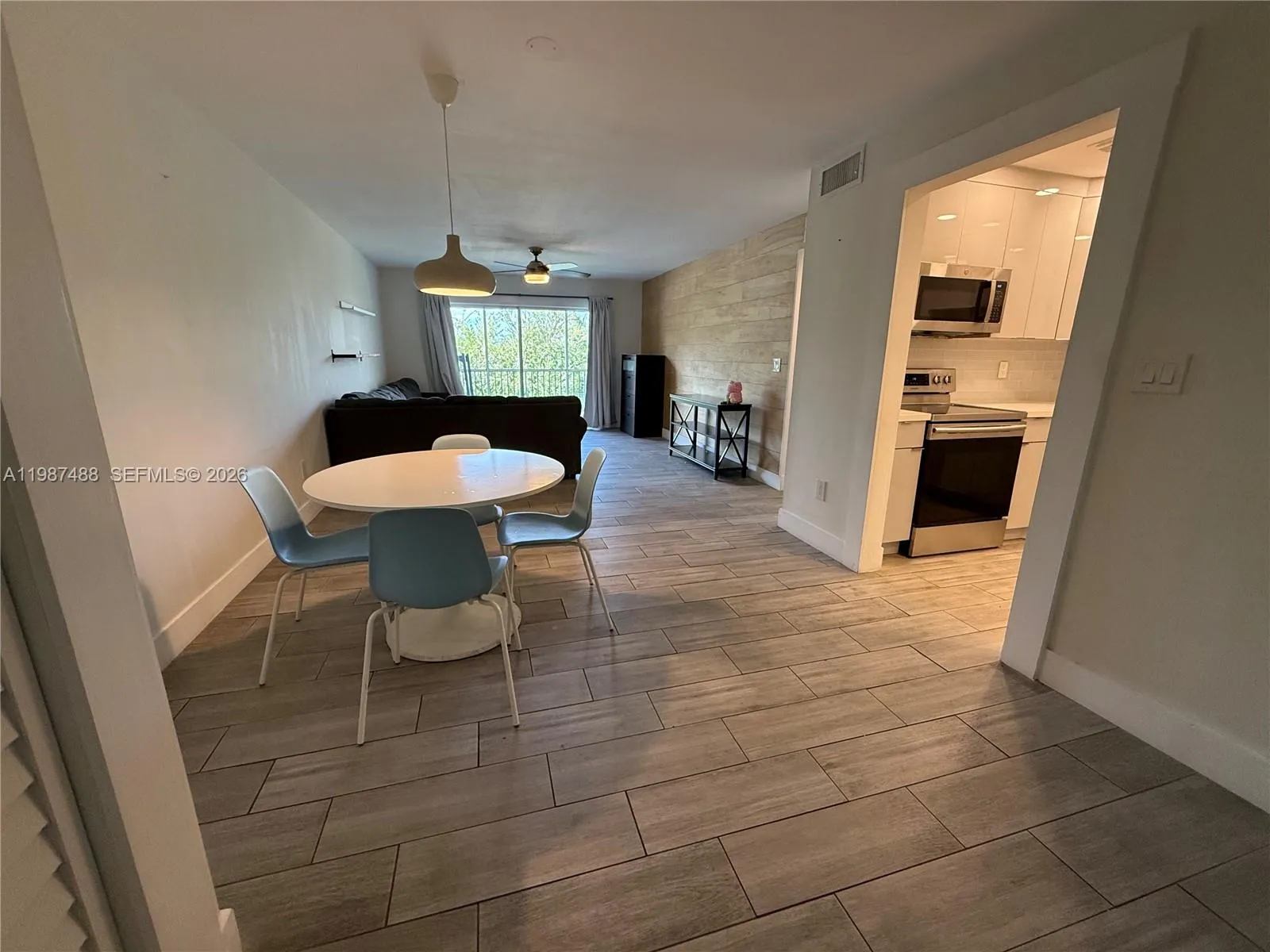 21133 Sw 85th Ave 304, Cutler Bay, Florida 33189, Cutler Bay, Florida 33189, 2 Bedrooms Bedrooms, ,2 BathroomsBathrooms,Residential Lease,For Rent,21133 Sw 85th Ave 304, Cutler Bay, Florida 33189,A11987488