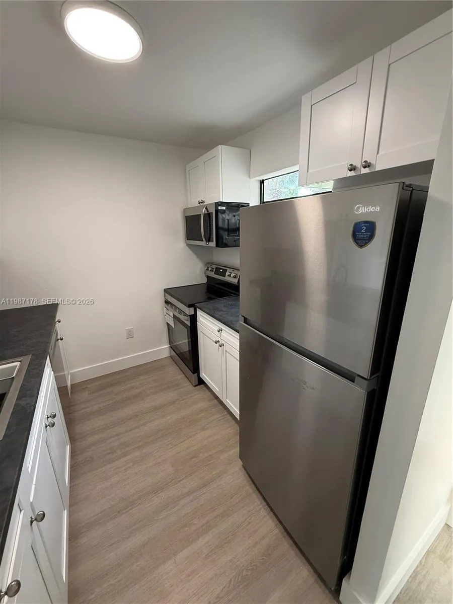 8261 Sw 128th St 118, Pinecrest, Florida 33156, Pinecrest, Florida 33156, 2 Bedrooms Bedrooms, ,2 BathroomsBathrooms,Residential Lease,For Rent,8261 Sw 128th St 118, Pinecrest, Florida 33156,A11987178