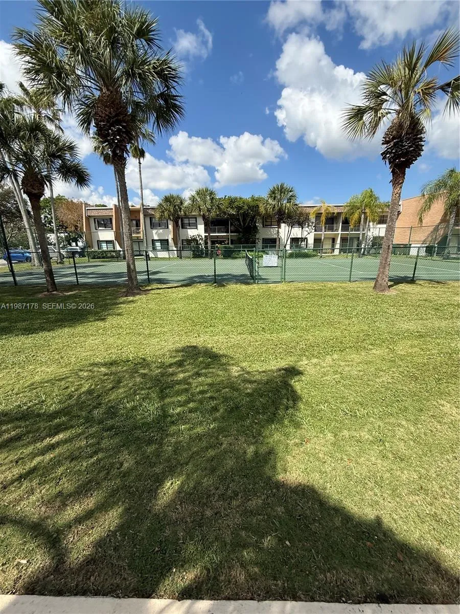 8261 Sw 128th St 118, Pinecrest, Florida 33156, Pinecrest, Florida 33156, 2 Bedrooms Bedrooms, ,2 BathroomsBathrooms,Residential Lease,For Rent,8261 Sw 128th St 118, Pinecrest, Florida 33156,A11987178