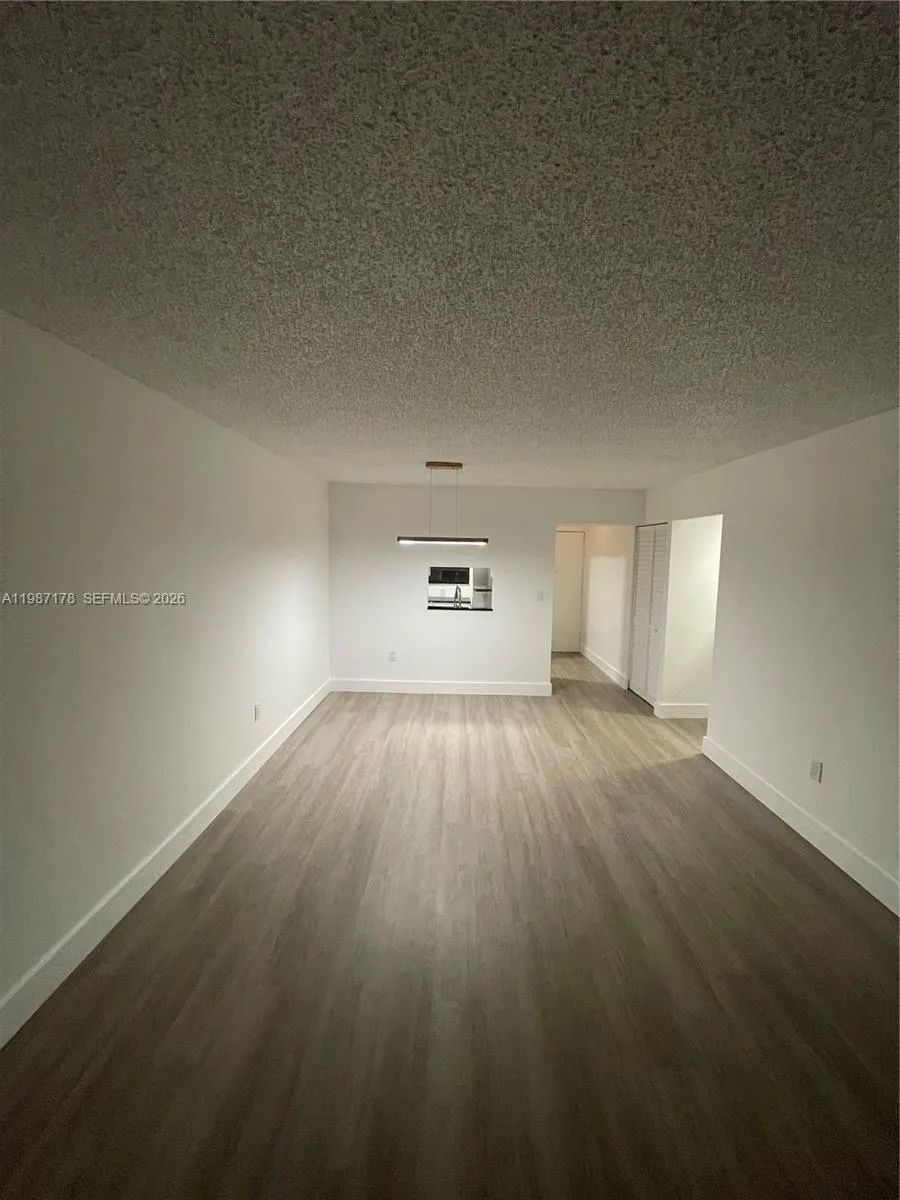 8261 Sw 128th St 118, Pinecrest, Florida 33156, Pinecrest, Florida 33156, 2 Bedrooms Bedrooms, ,2 BathroomsBathrooms,Residential Lease,For Rent,8261 Sw 128th St 118, Pinecrest, Florida 33156,A11987178