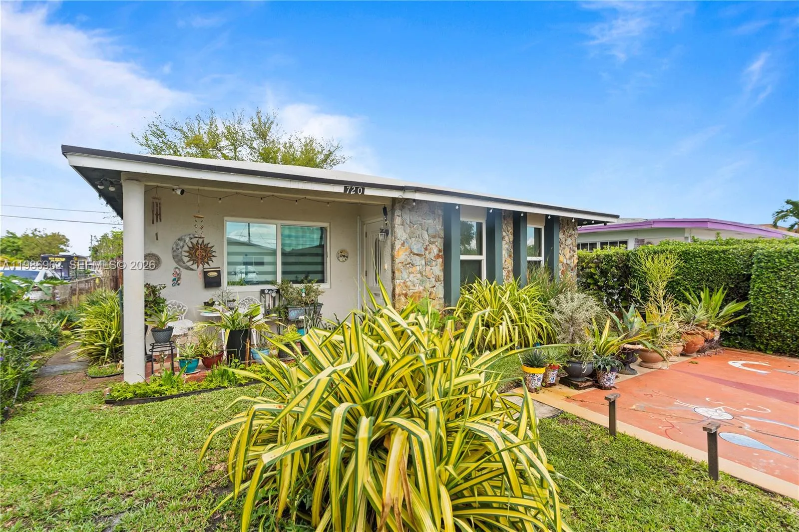 720 Nw 4th St, Hallandale Beach, Florida 33009, Hallandale Beach, Florida 33009, 3 Bedrooms Bedrooms, ,2 BathroomsBathrooms,Residential,For Sale,720 Nw 4th St, Hallandale Beach, Florida 33009,A11986962