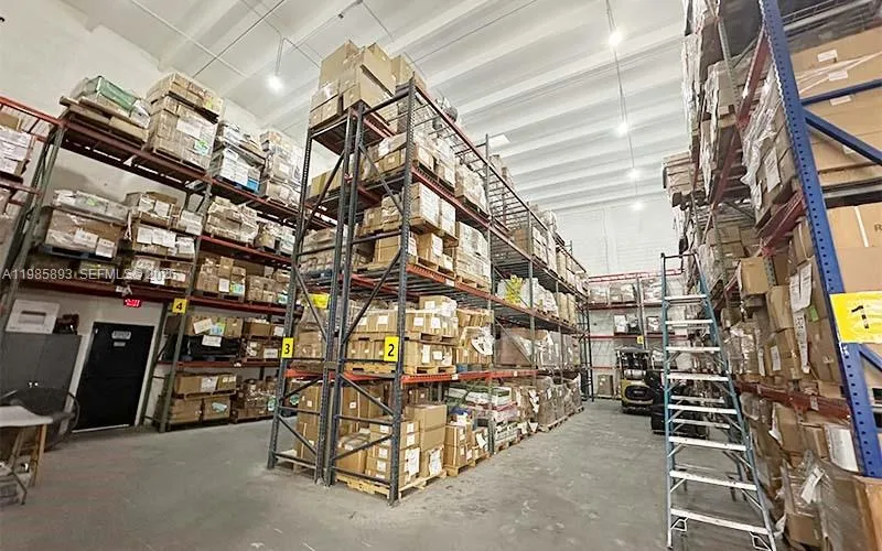 10200 Nw 25th St 113, Doral, Florida 33172, Doral, Florida 33172, ,Commercial Lease,For Rent,10200 Nw 25th St 113, Doral, Florida 33172,A11985893