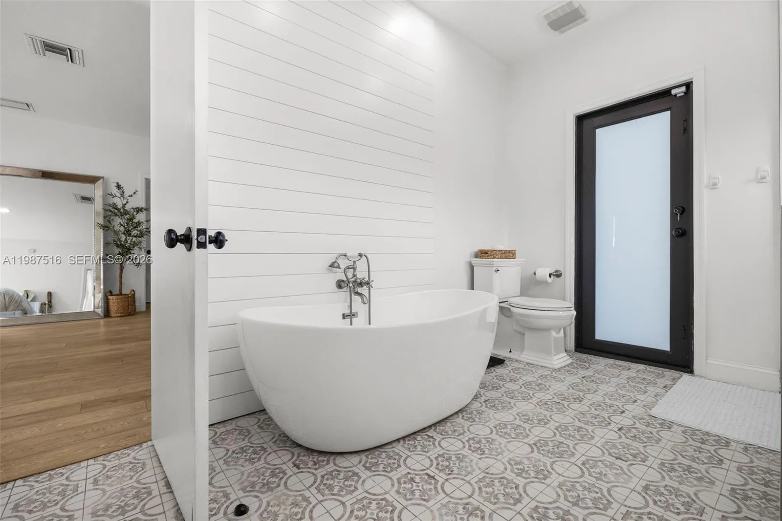 14615 Sw 77th Ct 0, Palmetto Bay, Florida 33158, Palmetto Bay, Florida 33158, 5 Bedrooms Bedrooms, ,4 BathroomsBathrooms,Residential Lease,For Rent,14615 Sw 77th Ct 0, Palmetto Bay, Florida 33158,A11987516