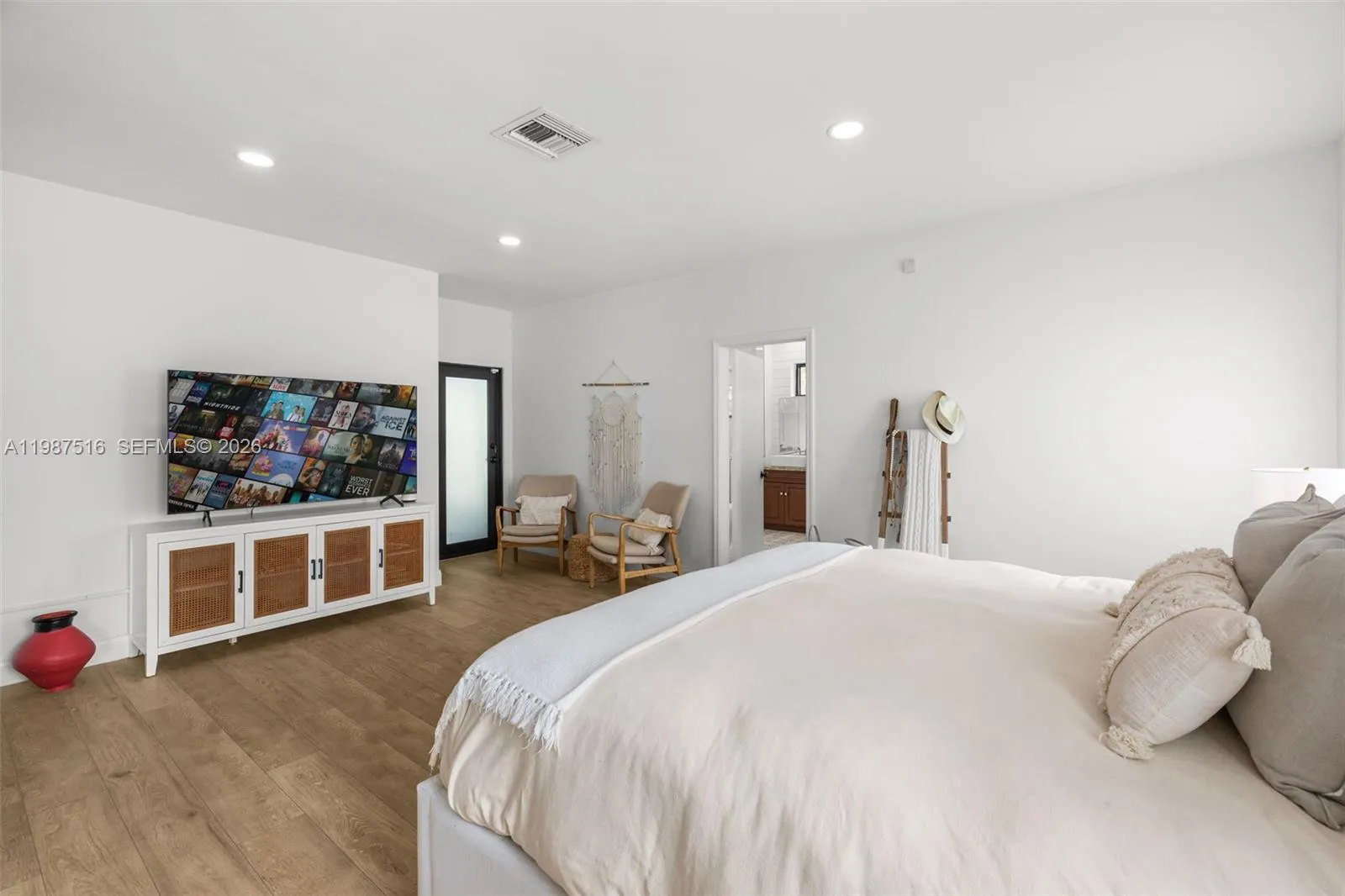 14615 Sw 77th Ct 0, Palmetto Bay, Florida 33158, Palmetto Bay, Florida 33158, 5 Bedrooms Bedrooms, ,4 BathroomsBathrooms,Residential Lease,For Rent,14615 Sw 77th Ct 0, Palmetto Bay, Florida 33158,A11987516