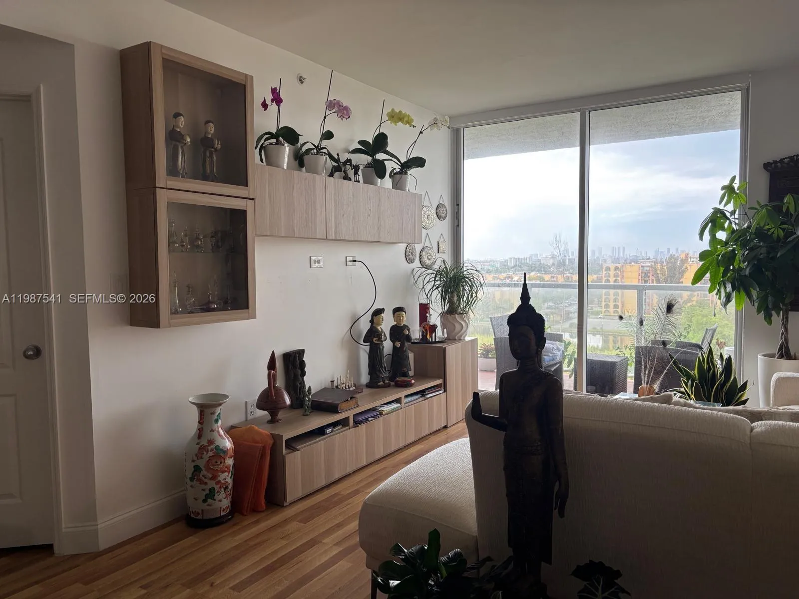 5077 Nw 7th St 917, Miami, Florida 33126, Miami, Florida 33126, 2 Bedrooms Bedrooms, ,2 BathroomsBathrooms,Residential Lease,For Rent,5077 Nw 7th St 917, Miami, Florida 33126,A11987541 5077 Nw 7th St 917, Miami, Florida 33126, Miami, Florida 33126, 2 Bedrooms Bedrooms, ,2 BathroomsBathrooms,Residential Lease,For Rent,5077 Nw 7th St 917, Miami, Florida 33126,A11987541