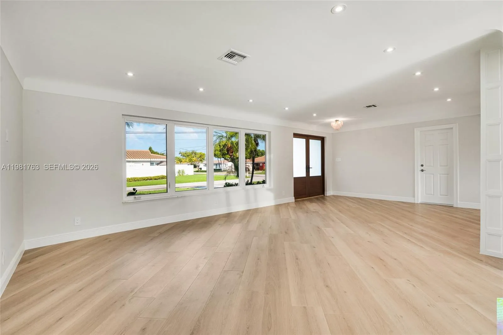 4460 Ne 25th Ave, Lighthouse Point, Florida 33064, Lighthouse Point, Florida 33064, 3 Bedrooms Bedrooms, ,2 BathroomsBathrooms,Residential,For Sale,4460 Ne 25th Ave, Lighthouse Point, Florida 33064,A11981763