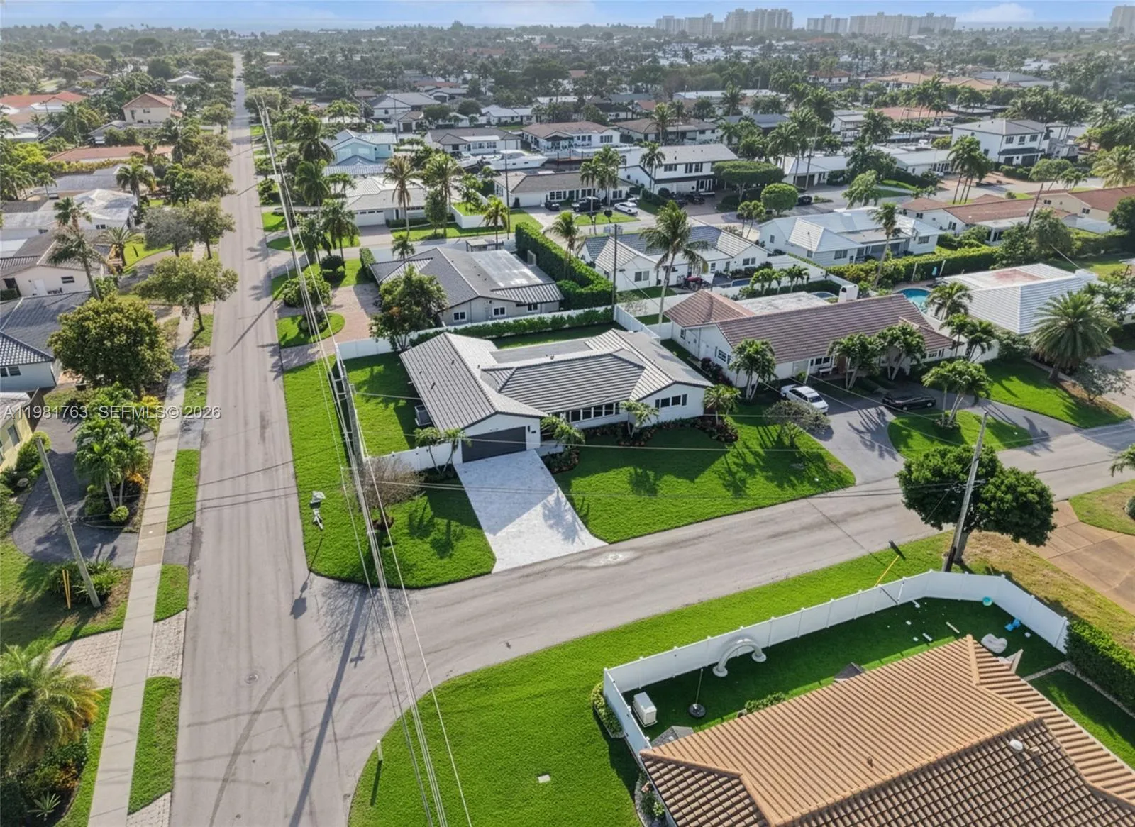 4460 Ne 25th Ave, Lighthouse Point, Florida 33064, Lighthouse Point, Florida 33064, 3 Bedrooms Bedrooms, ,2 BathroomsBathrooms,Residential,For Sale,4460 Ne 25th Ave, Lighthouse Point, Florida 33064,A11981763