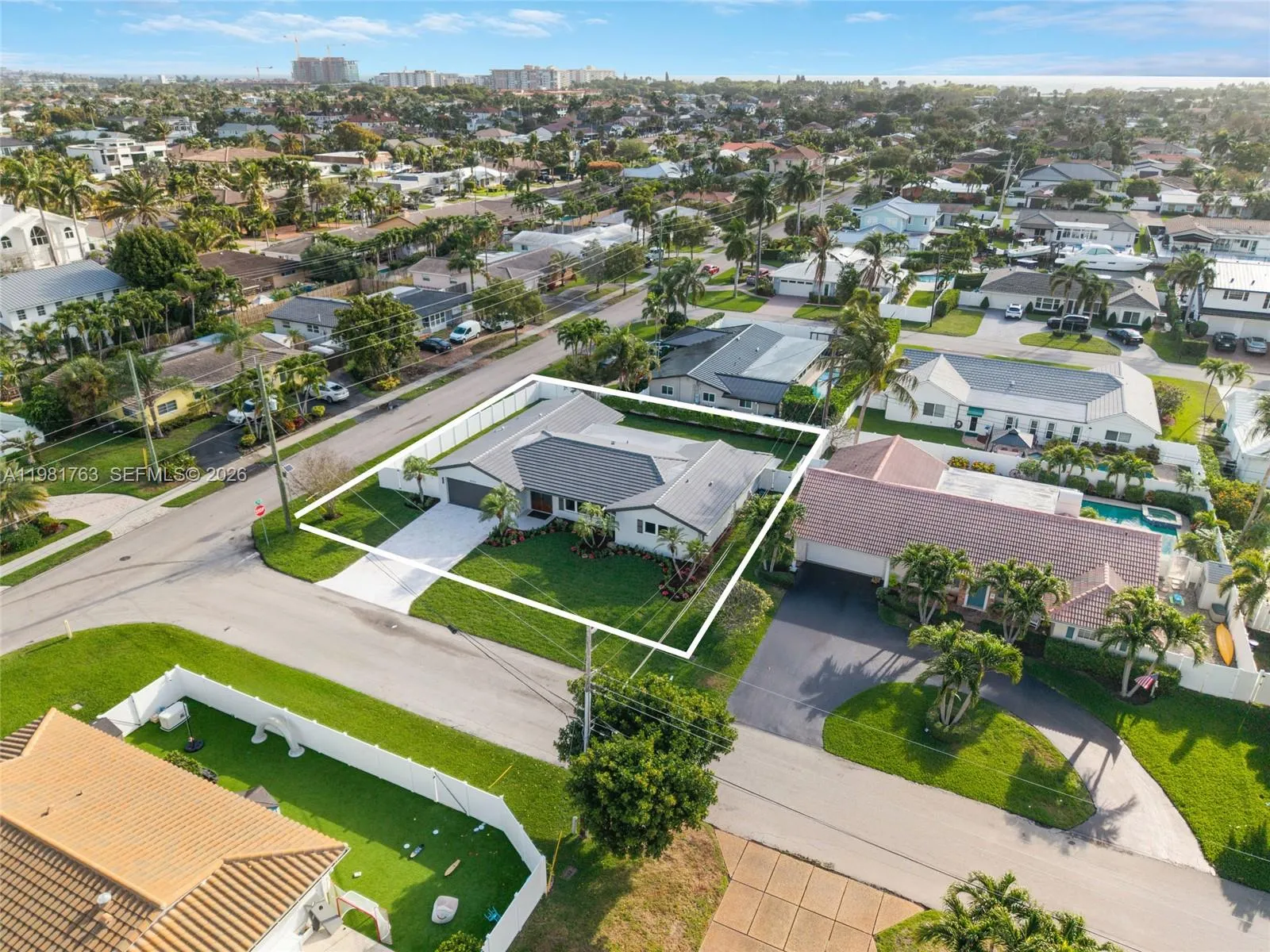 4460 Ne 25th Ave, Lighthouse Point, Florida 33064, Lighthouse Point, Florida 33064, 3 Bedrooms Bedrooms, ,2 BathroomsBathrooms,Residential,For Sale,4460 Ne 25th Ave, Lighthouse Point, Florida 33064,A11981763