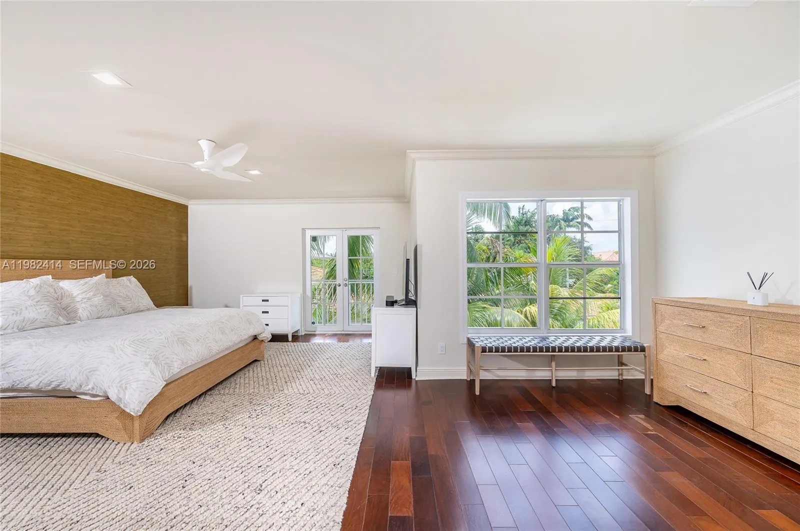 760 Glenridge Rd 0, Key Biscayne, Florida 33149, Key Biscayne, Florida 33149, 4 Bedrooms Bedrooms, ,6 BathroomsBathrooms,Residential Lease,For Rent,760 Glenridge Rd 0, Key Biscayne, Florida 33149,A11982414