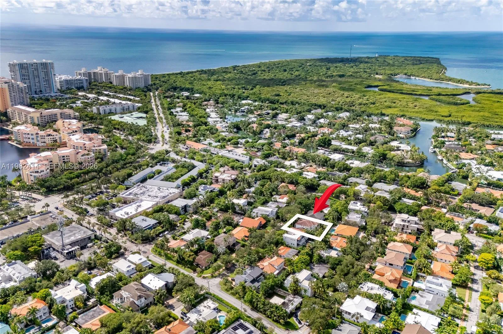 760 Glenridge Rd 0, Key Biscayne, Florida 33149, Key Biscayne, Florida 33149, 4 Bedrooms Bedrooms, ,6 BathroomsBathrooms,Residential Lease,For Rent,760 Glenridge Rd 0, Key Biscayne, Florida 33149,A11982414