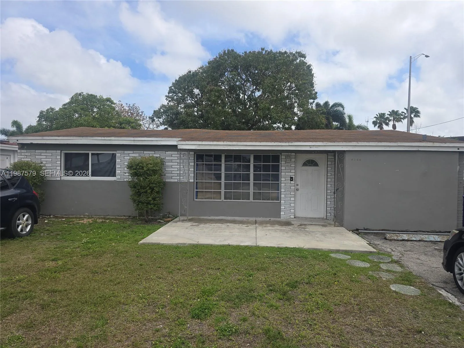 Miramar, Florida 33023, 3 Bedrooms Bedrooms, ,2 BathroomsBathrooms,Residential,For Sale,A11987579