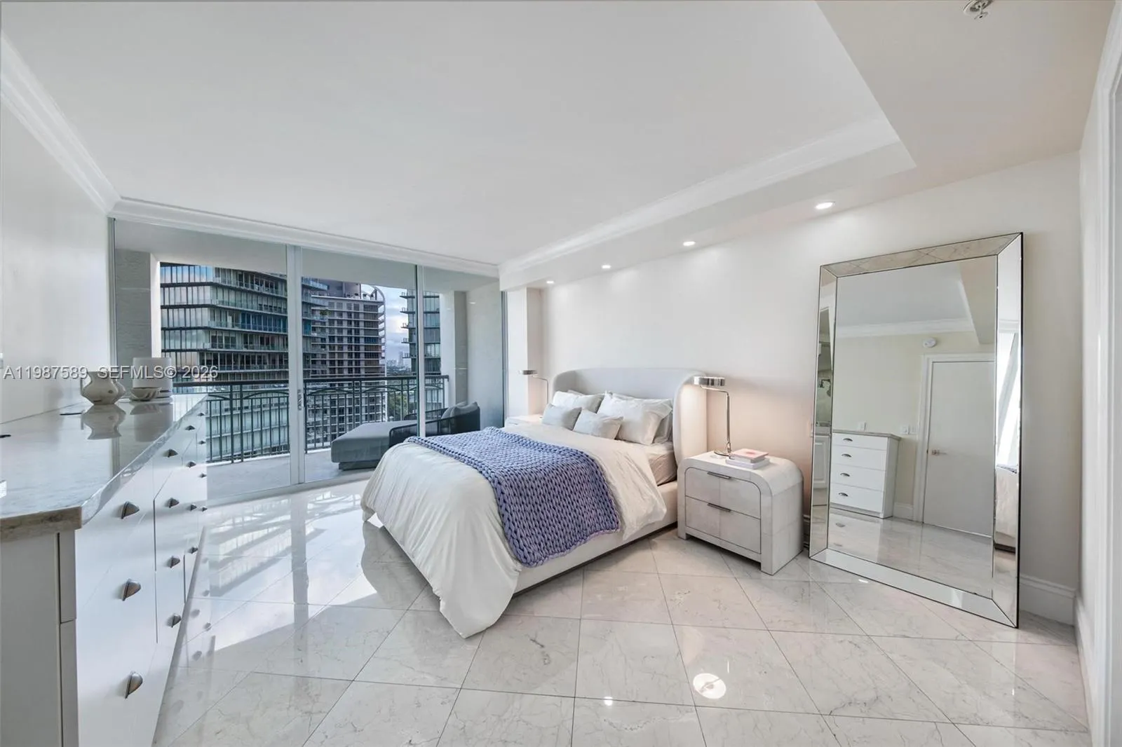 3400 Sw 27th Ave 1706, Miami, Florida 33133, Miami, Florida 33133, 2 Bedrooms Bedrooms, ,2 BathroomsBathrooms,Residential,For Sale,3400 Sw 27th Ave 1706, Miami, Florida 33133,A11987589