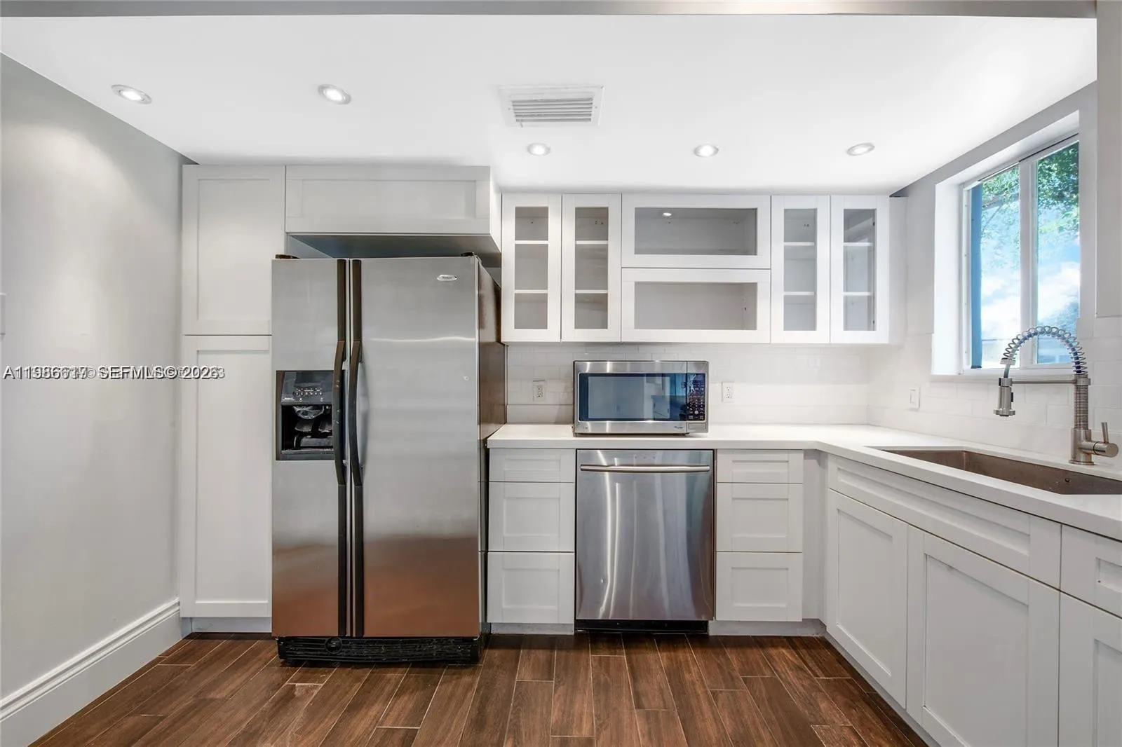 9005 Sw 56th St 0, Miami, Florida 33165, Miami, Florida 33165, 4 Bedrooms Bedrooms, ,4 BathroomsBathrooms,Residential Lease,For Rent,9005 Sw 56th St 0, Miami, Florida 33165,A11986617