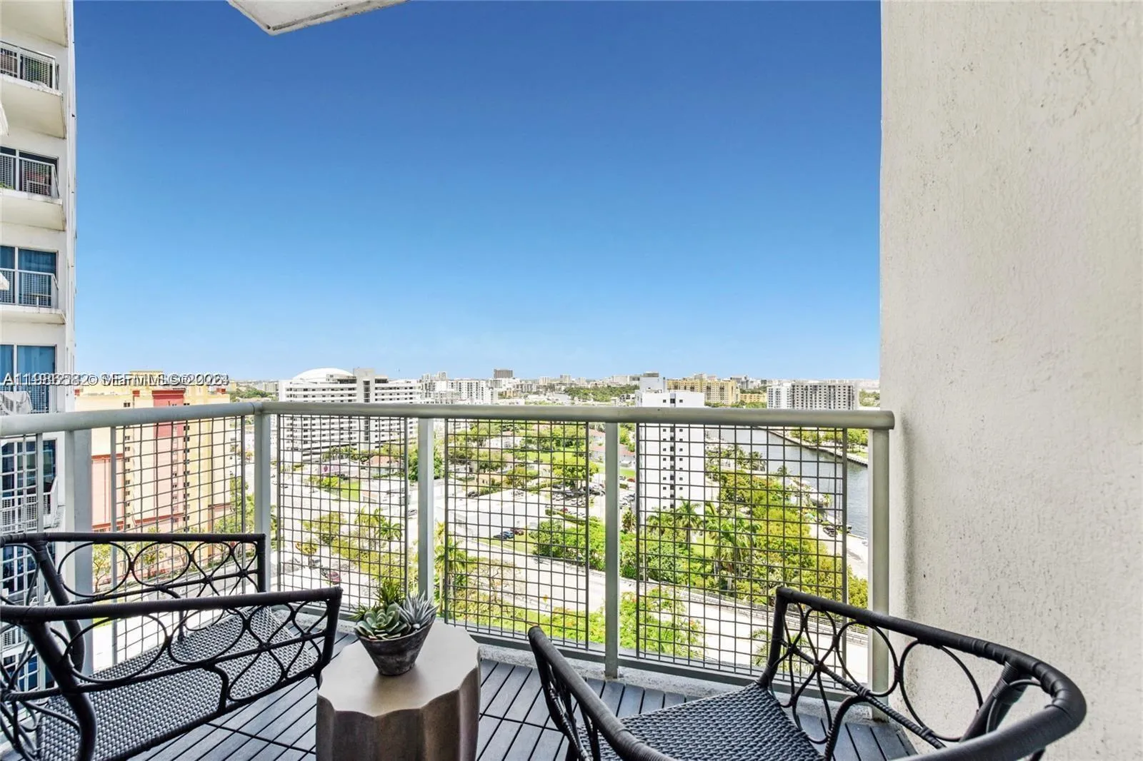 10 Sw South River Dr 1505, Miami, Florida 33130, Miami, Florida 33130, 1 Bedroom Bedrooms, ,1 BathroomBathrooms,Residential Lease,For Rent,10 Sw South River Dr 1505, Miami, Florida 33130,A11986582