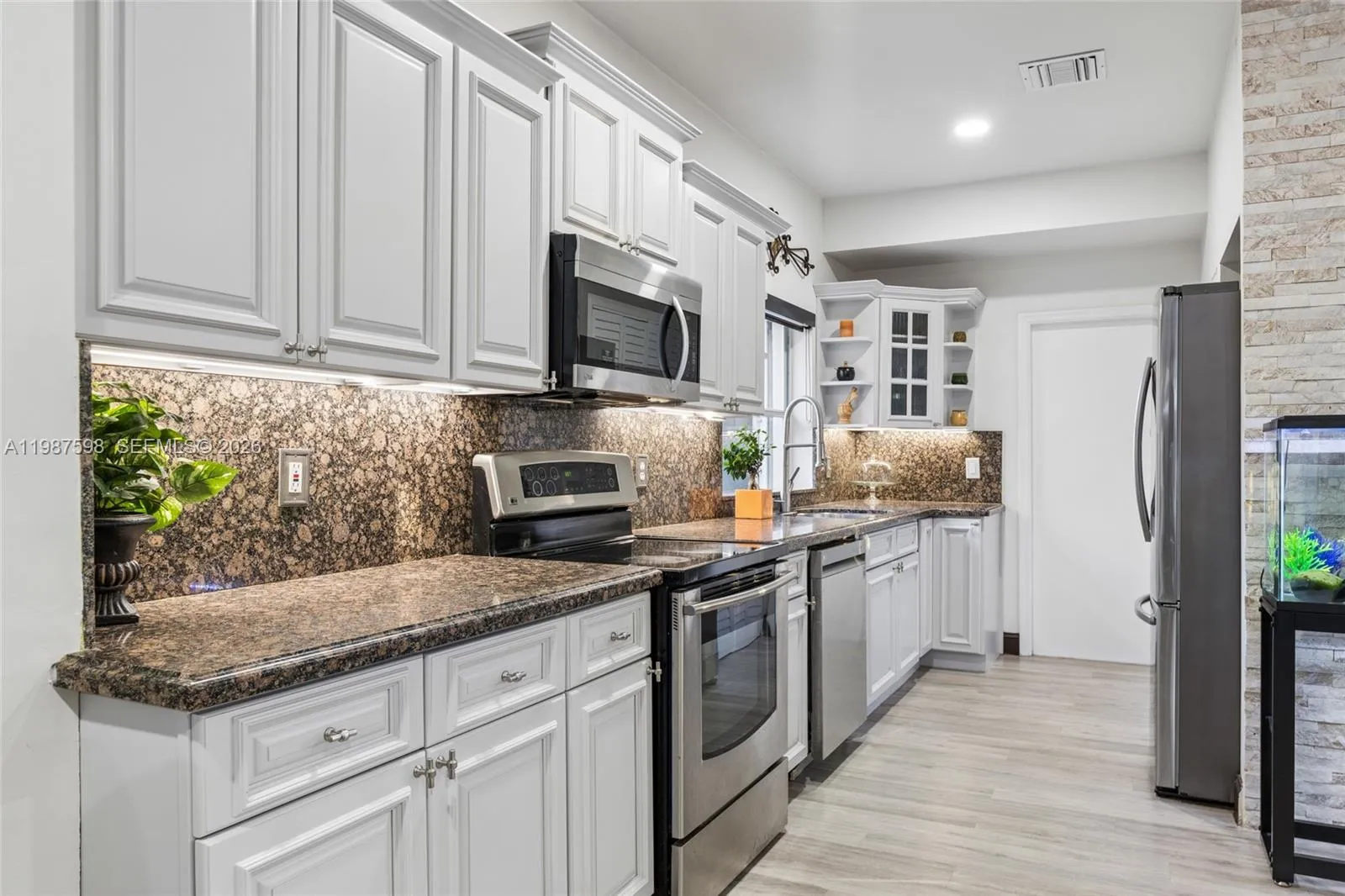 18087 Sw 30th Ct, Miramar, Florida 33029, Miramar, Florida 33029, 3 Bedrooms Bedrooms, ,2 BathroomsBathrooms,Residential Lease,For Rent,18087 Sw 30th Ct, Miramar, Florida 33029,A11987598