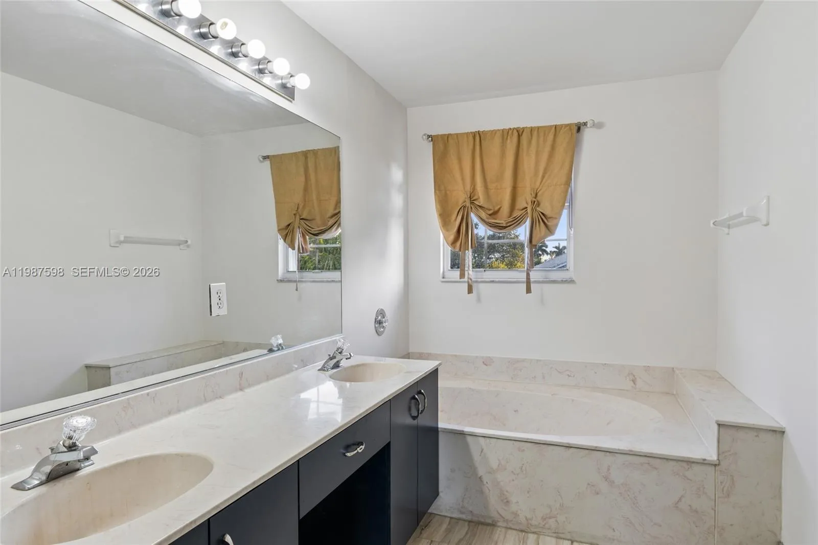 18087 Sw 30th Ct, Miramar, Florida 33029, Miramar, Florida 33029, 3 Bedrooms Bedrooms, ,2 BathroomsBathrooms,Residential Lease,For Rent,18087 Sw 30th Ct, Miramar, Florida 33029,A11987598