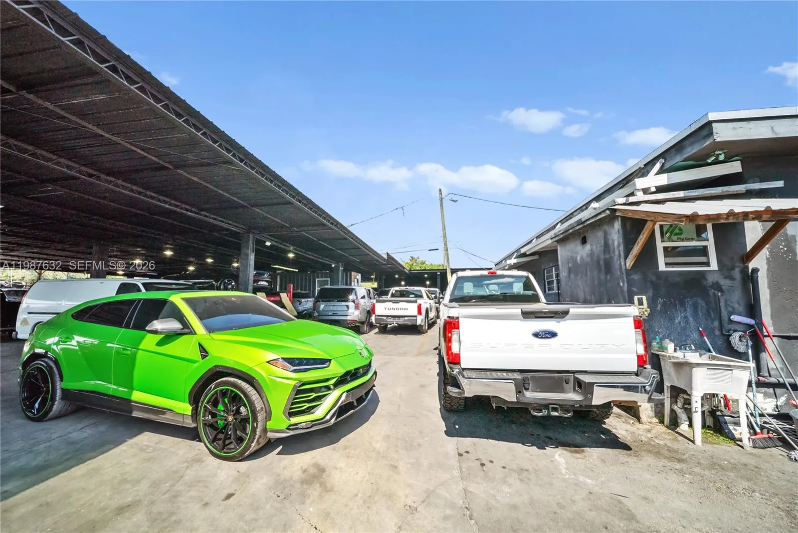 5700 Nw 27th Ave, Miami, Florida 33142, Miami, Florida 33142, ,Commercial Sale,For Sale,5700 Nw 27th Ave, Miami, Florida 33142,A11987632