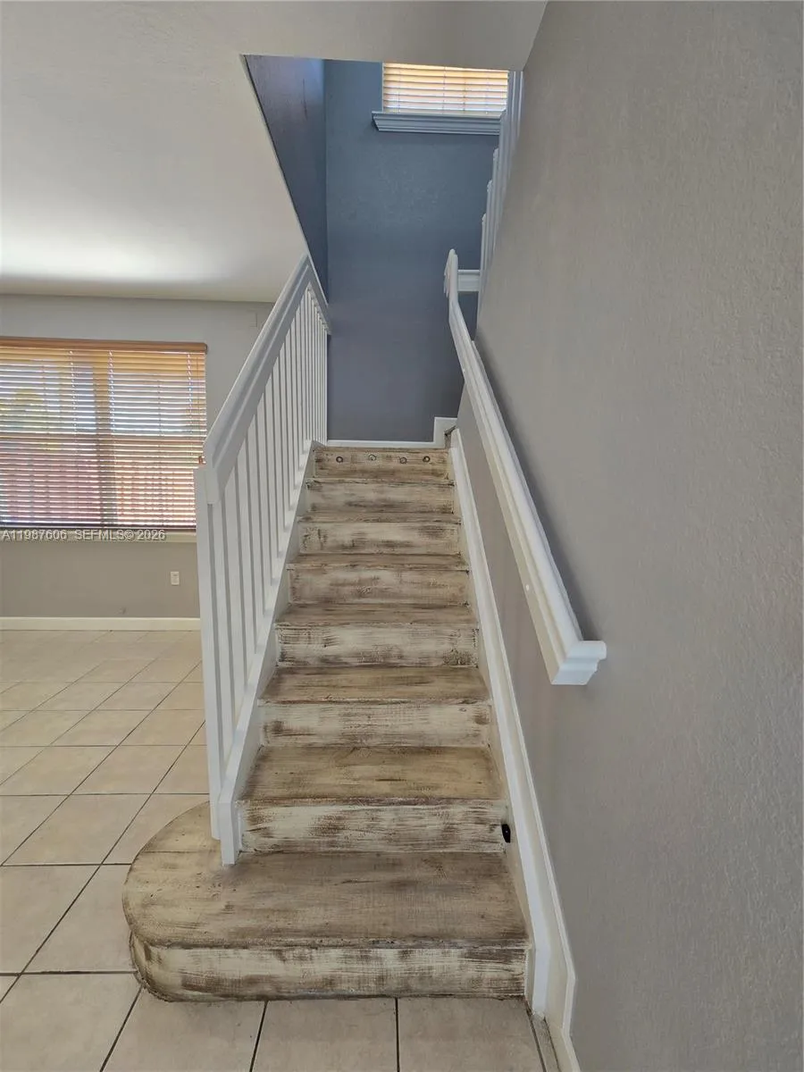 5630 Nw 107th Ave 1605, Doral, Florida 33178, Doral, Florida 33178, 4 Bedrooms Bedrooms, ,2 BathroomsBathrooms,Residential,For Sale,5630 Nw 107th Ave 1605, Doral, Florida 33178,A11987606