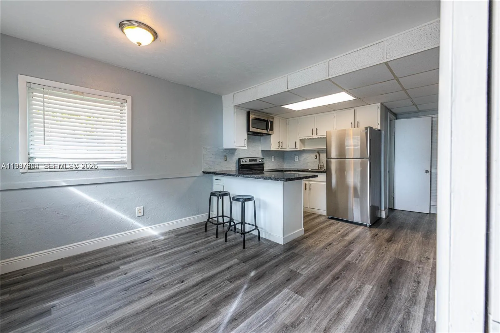 327 Sw 20th St 3, Fort Lauderdale, Florida 33315, Fort Lauderdale, Florida 33315, 2 Bedrooms Bedrooms, ,1 BathroomBathrooms,Residential Lease,For Rent,327 Sw 20th St 3, Fort Lauderdale, Florida 33315,A11987654