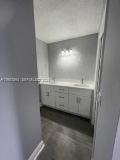 440 Lakeview Dr 202, Weston, Florida 33326, Weston, Florida 33326, 2 Bedrooms Bedrooms, ,2 BathroomsBathrooms,Residential,For Sale,440 Lakeview Dr 202, Weston, Florida 33326,A11987594