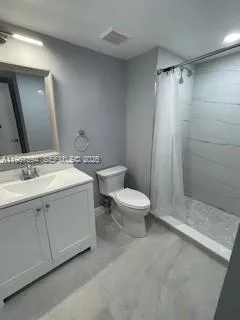 440 Lakeview Dr 202, Weston, Florida 33326, Weston, Florida 33326, 2 Bedrooms Bedrooms, ,2 BathroomsBathrooms,Residential,For Sale,440 Lakeview Dr 202, Weston, Florida 33326,A11987594