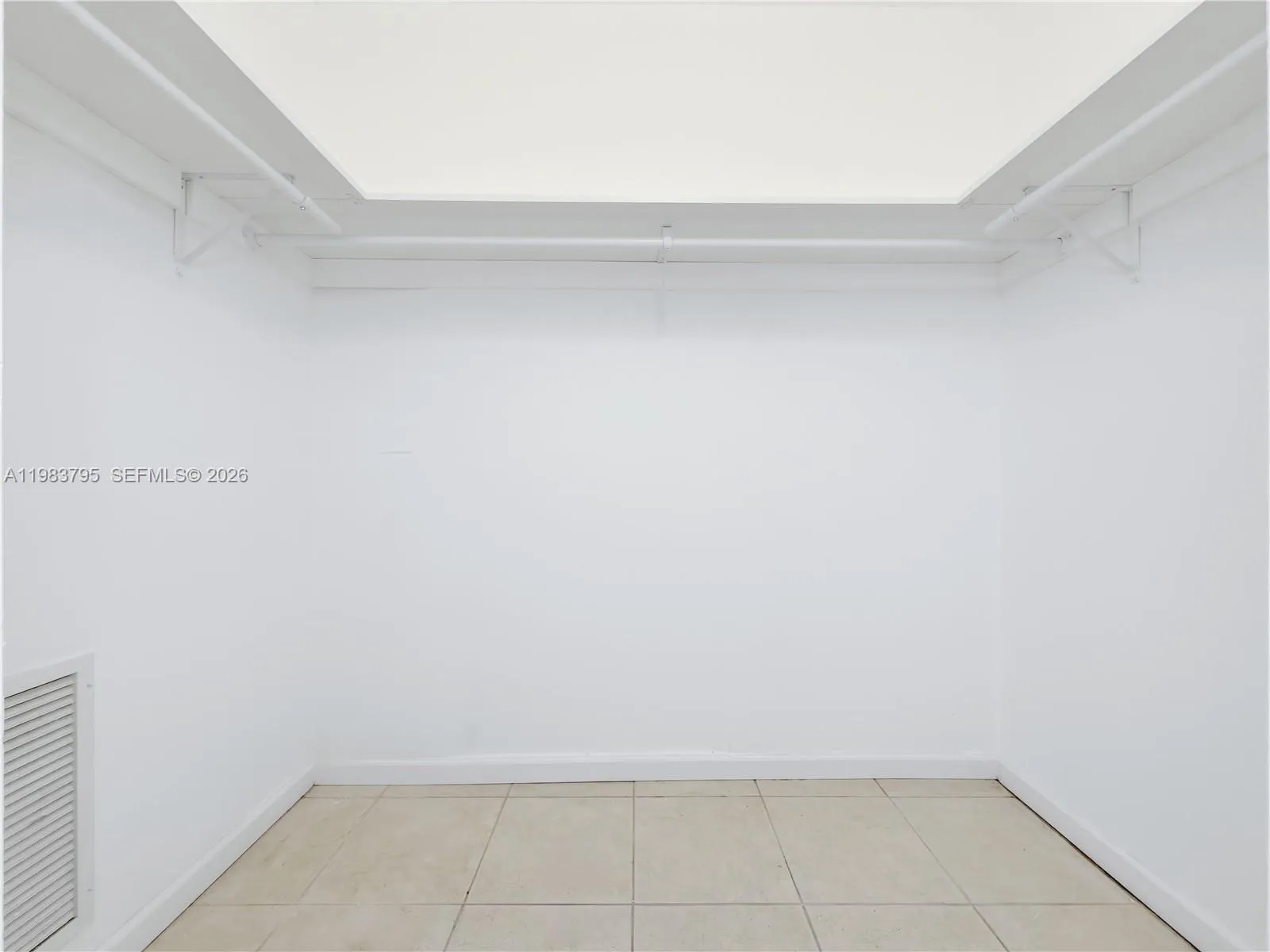 primary bedroom #4 walk-in closet