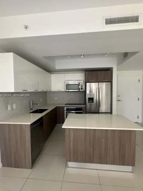 5300 Nw 85th Ave 409, Doral, Florida 33166, Doral, Florida 33166, 2 Bedrooms Bedrooms, ,2 BathroomsBathrooms,Residential Lease,For Rent,5300 Nw 85th Ave 409, Doral, Florida 33166,A11987616