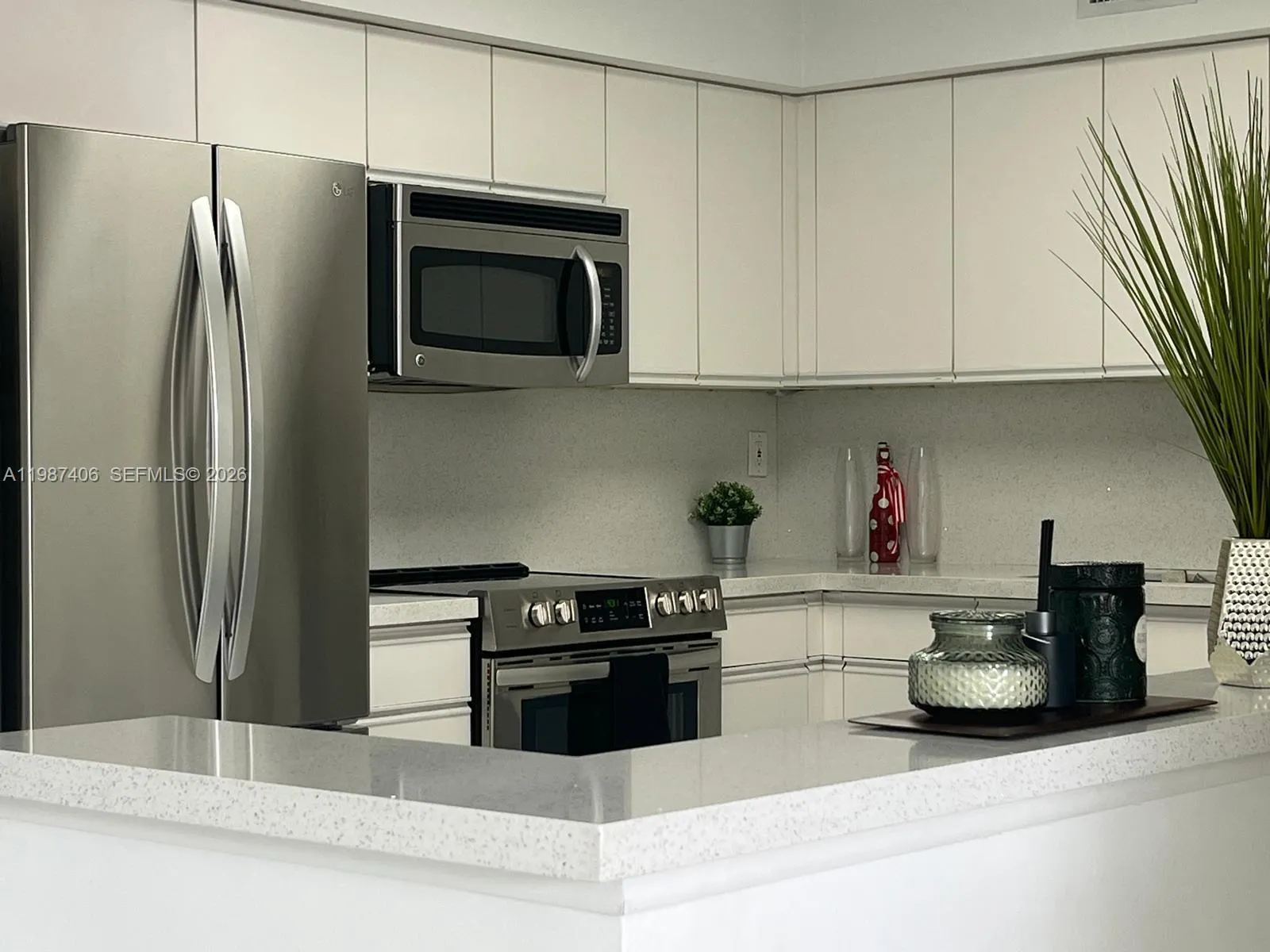 3530 Mystic Pointe Dr 1412, Aventura, Florida 3318, Aventura, Florida 33180, 2 Bedrooms Bedrooms, ,2 BathroomsBathrooms,Residential,For Sale,3530 Mystic Pointe Dr 1412, Aventura, Florida 3318,A11987406