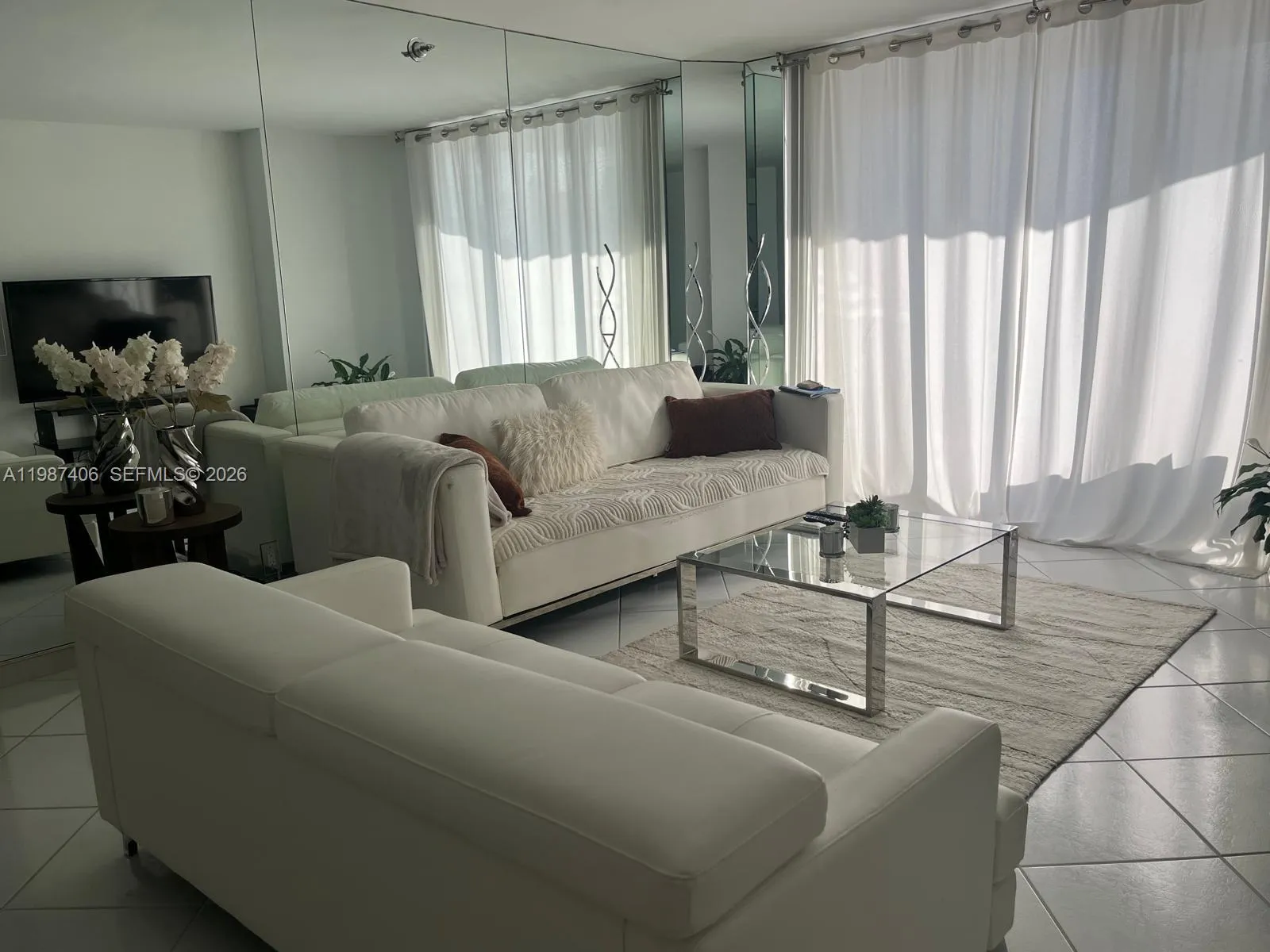 3530 Mystic Pointe Dr 1412, Aventura, Florida 3318, Aventura, Florida 33180, 2 Bedrooms Bedrooms, ,2 BathroomsBathrooms,Residential,For Sale,3530 Mystic Pointe Dr 1412, Aventura, Florida 3318,A11987406